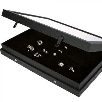 Black Edition Showcase for Rings